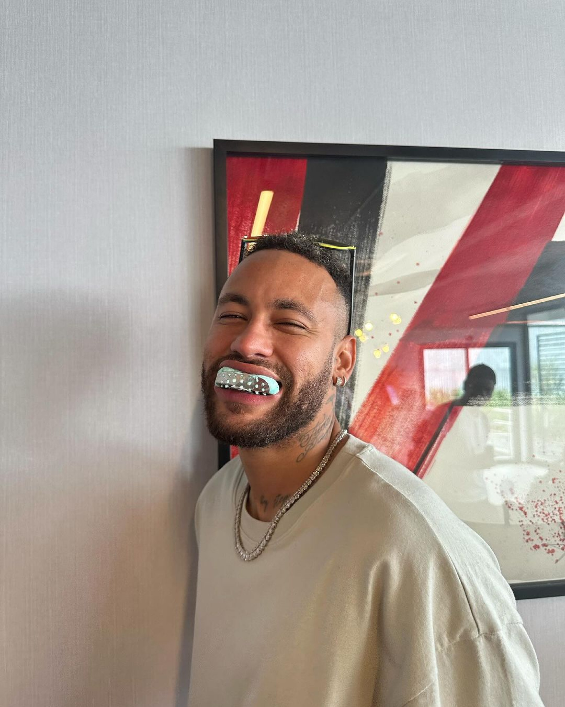 Gabriel Medina abre álbum de fotos com participação de Neymar  - Reprodução / Instagram 