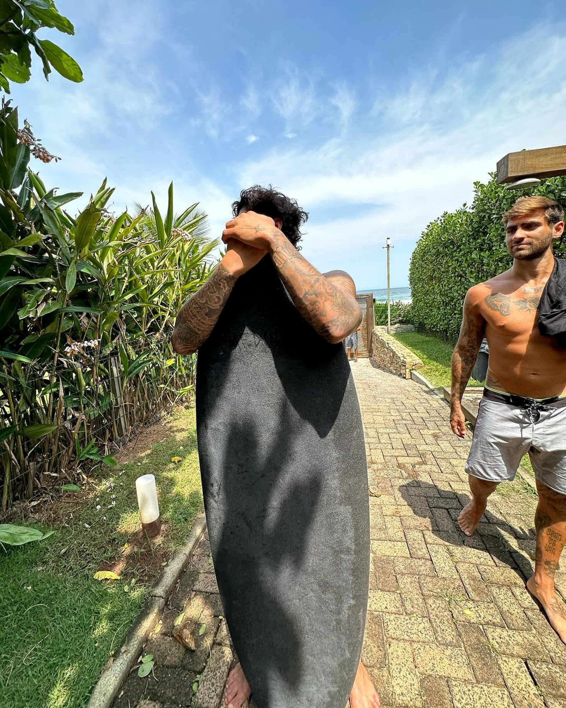 Gabriel Medina abre álbum de fotos com participação de Neymar  - Reprodução / Instagram 