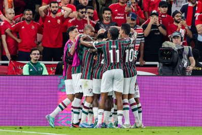 Com gols de Arias e John Kennedy, Fluminense bate o Al Ahly e está na final do Mundial de Clubes