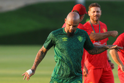 Antes do Fluminense, Keno fez gol no Al Ahly e Felipe Melo perdeu pênalti