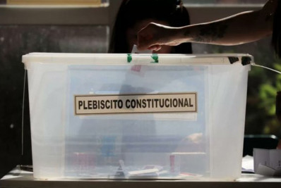 Plebiscito no Chile rejeita segunda constituição em quatro anos