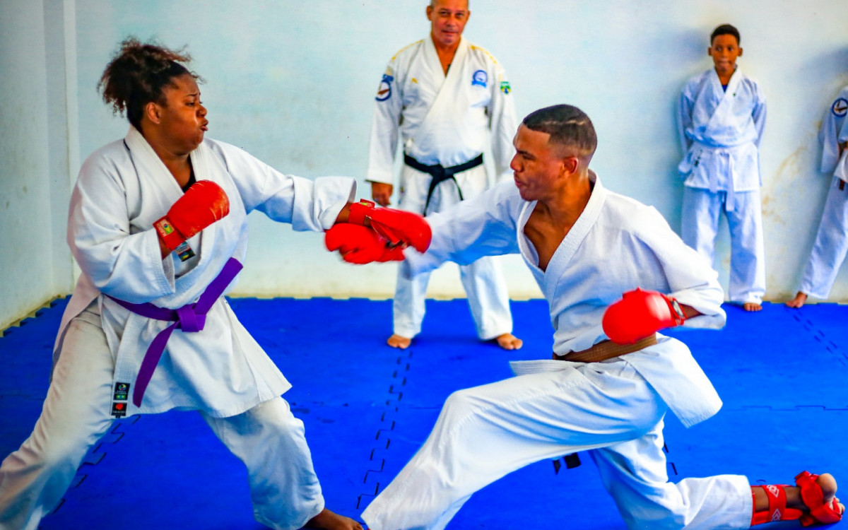 O karatê é um das modalidades mais procurada na vila olímpica de Belford Roxo