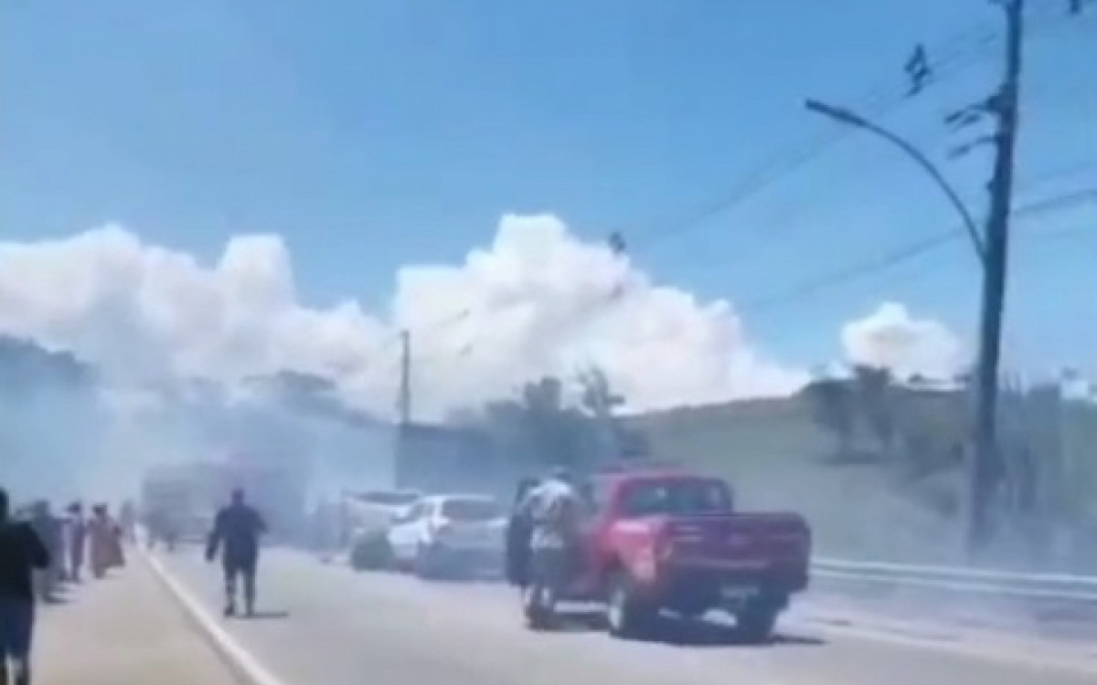 A RJ-162 é uma importante ligação entre o município e a BR-101, também chamada de Rodovia Governador Mário Covas