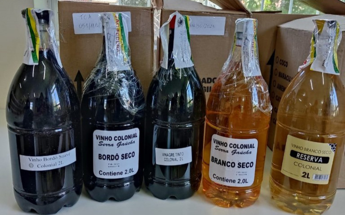 Agricultura apreende cerca de R$ 1 milhão em bebidas irregulares em Santa Catarina