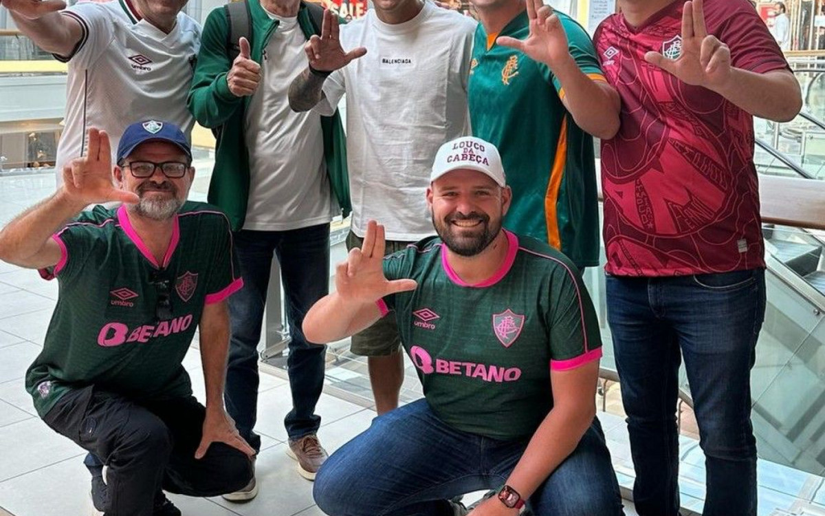 Germán Cano atendeu torcedores do Fluminense em shopping