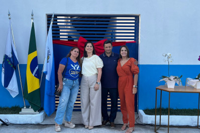 Comunidade comemora reforma de escola da rede municipal aguardada há vários anos