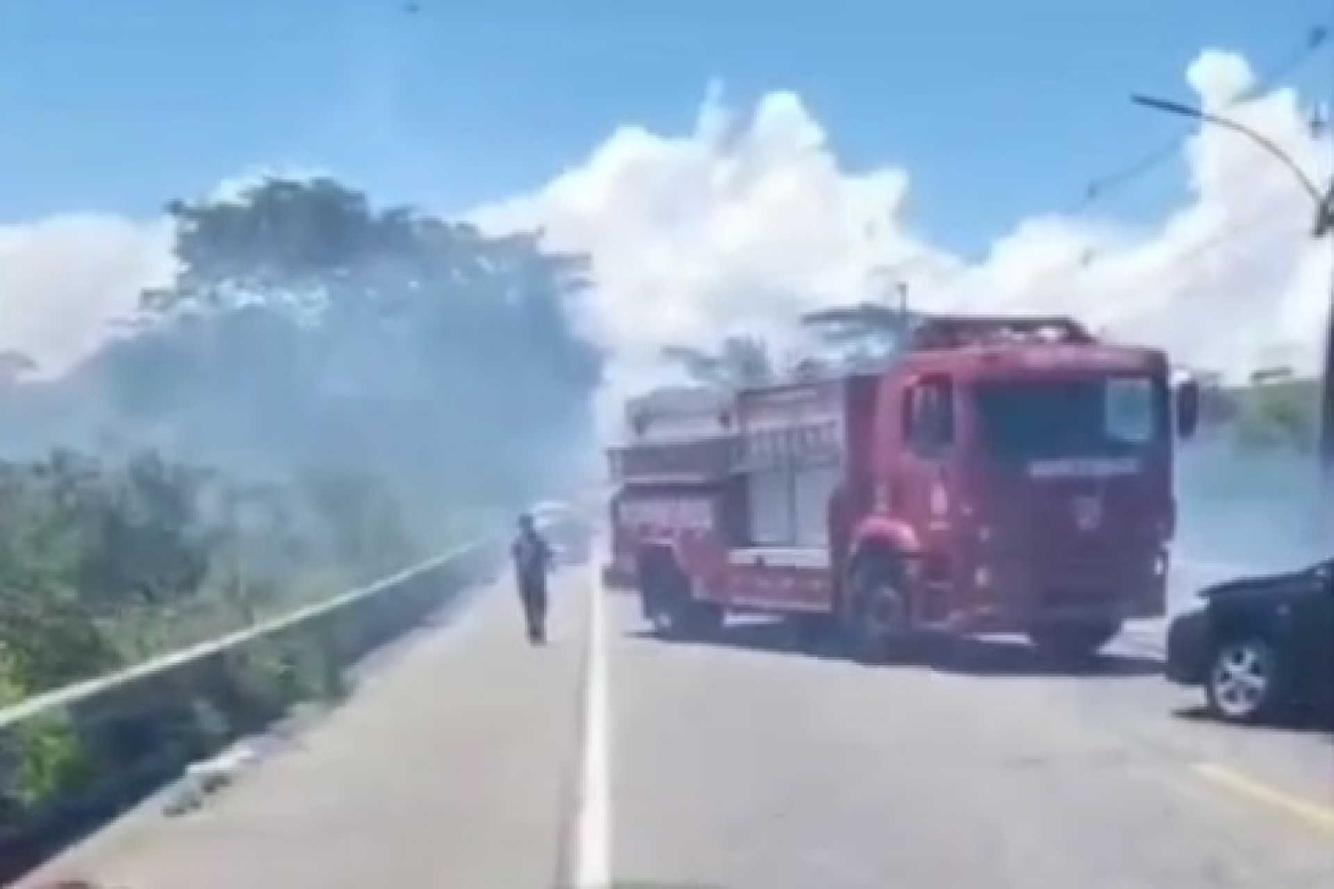 A RJ-162 &eacute; uma importante liga&ccedil;&atilde;o entre o munic&iacute;pio e a BR-101, tamb&eacute;m chamada de Rodovia Governador M&aacute;rio Covas - Foto: Reprodu&ccedil;&atilde;o V&iacute;deos Rede Social