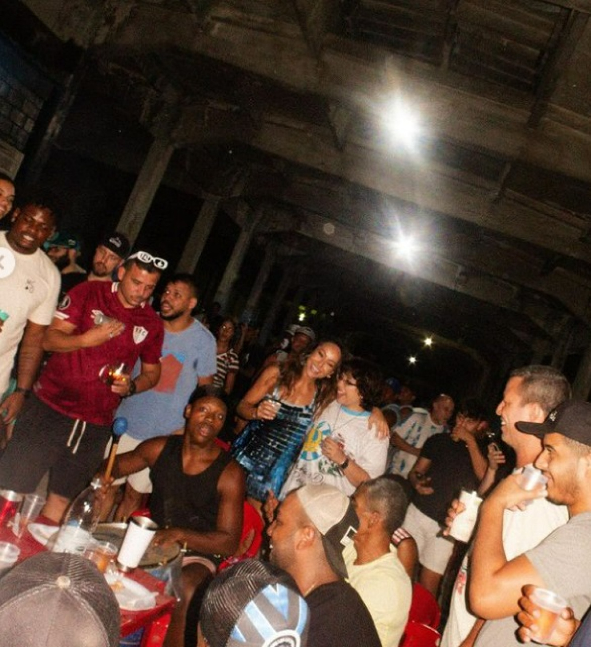 Sabrina Sato participa do churrasco da bateria da Vila Isabel - Reprodução de vídeo / Instagram