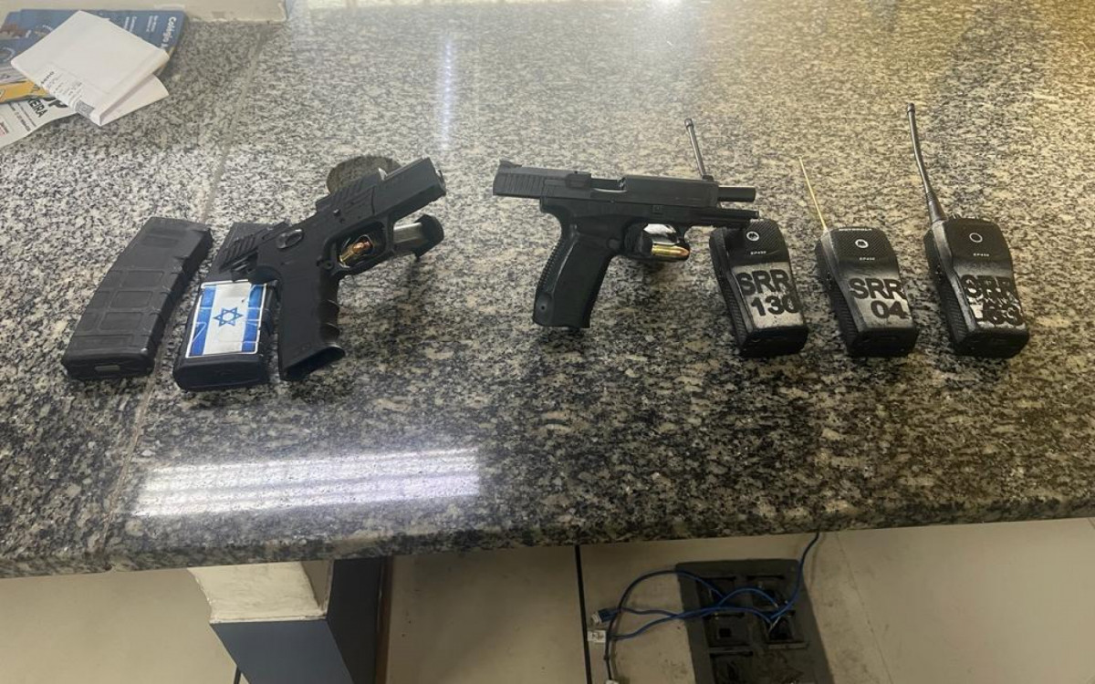 Armas apreendidas na Serrinha tinham referências ao Complexo do Israel, que também é dominado pelo Terceiro Comando Puro (TCP)