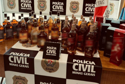 Polícia de MG investiga possível intoxicação por consumo de bebida adulterada; dois morreram