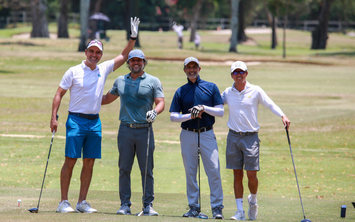 Marcos Pasquim, Rodrigo Lombardi e Tadeu Schmidt jogam golfe em clube no Rio - Dilson Silva / Agnews