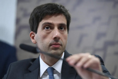 Com Campos Neto em férias, Guillen inicia 2024 no comando do BC