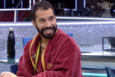 Gil do Vigor revela que não tinha roupas para o 'BBB 21': 'Produção ajudou'