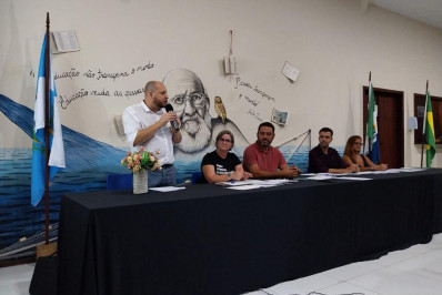 Centro Municipal de Búzios realiza formatura de 140 estudantes