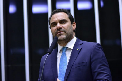 Câmara aprova projeto que tributa apostas esportivas com cassinos virtuais