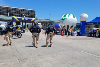 PRF inicia Operação Natal 2023 para aumentar fiscalização nas rodovias