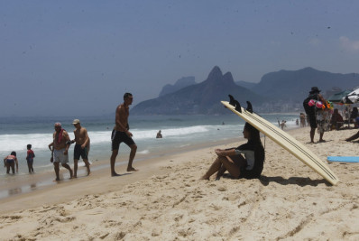 Verão começa com altas temperaturas e muito sol no Rio