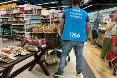 Supermercados da Zona Oeste são notificados pelo Procon Carioca