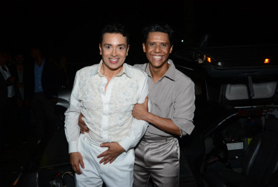 Rodrigo Fagundes e Wendell Bendelack se casam no Rio e reúnem famosos