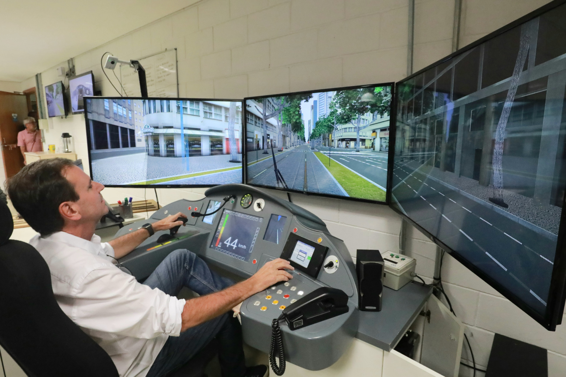 Primeira viagem-teste foi realizada na manhã deste sábado - Divulgação/Prefeitura do Rio