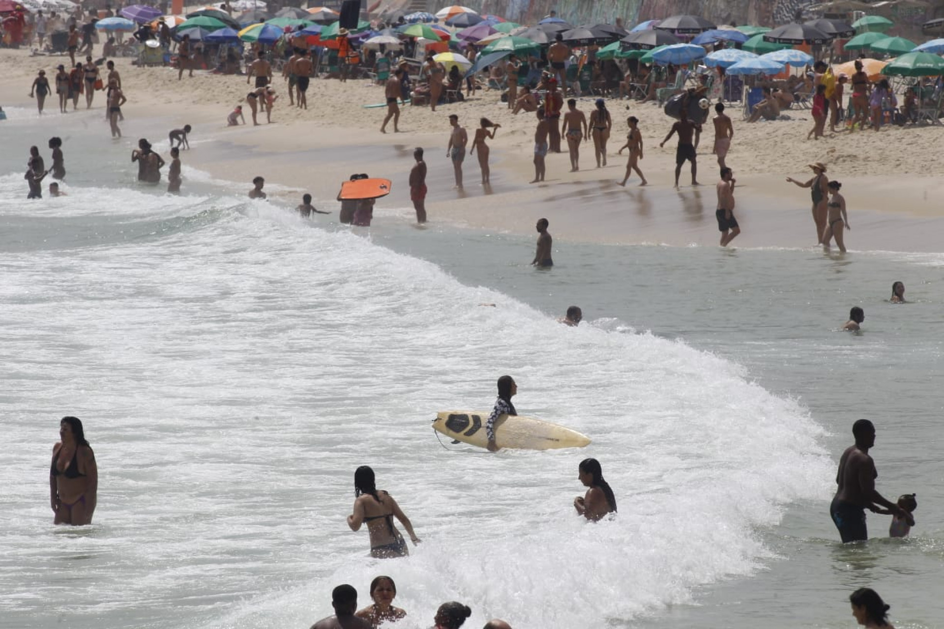 Rio amanhece com altas temperaturas e céu parcialmente encoberto neste sábado (23) - Reginaldo Pimenta/ Agência O Dia