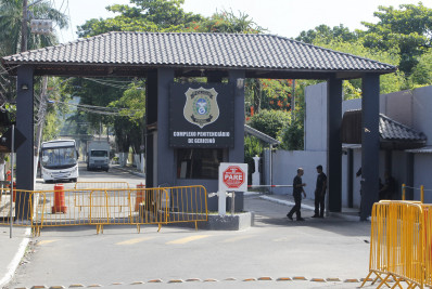 Zinho está isolado em cela dentro de galeria repleta de milicianos em Bangu 1