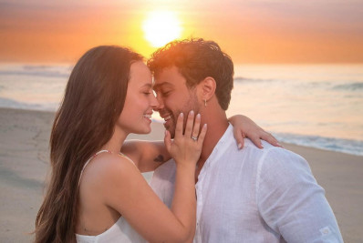 Larissa Manoela e André Luiz Frambach celebram dois anos juntos