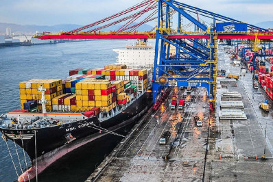 Movimentação de cargas no Porto de Santos tem maior volume para meses de novembro