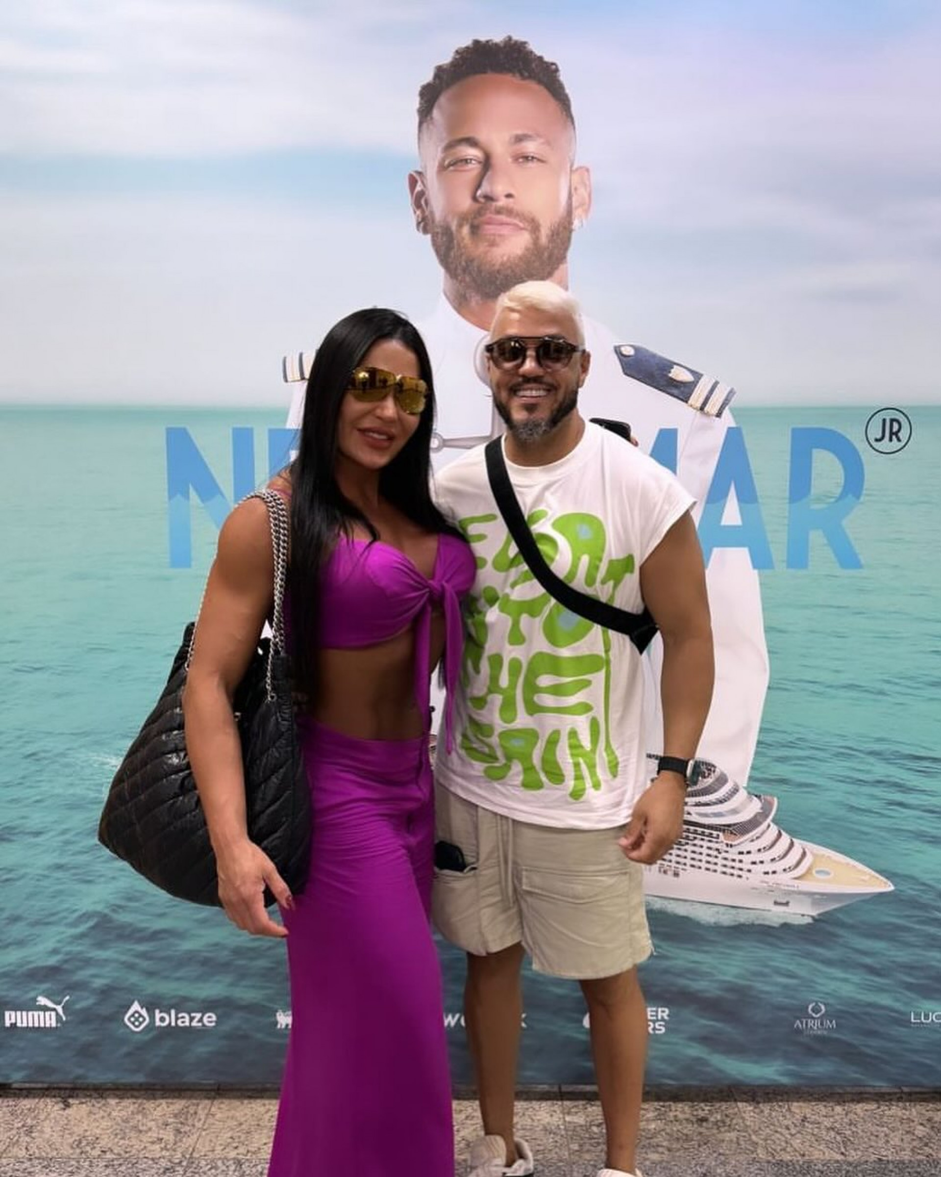 Gracyanne Barbosa e Belo embarcaram no navio do Neymar - Reprodução / Instagram
