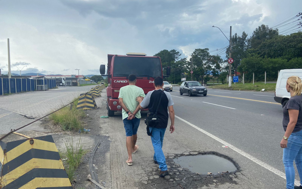 Paulo Rogerio Marto da Silva foi preso na Rodovia dos Metalúrgicos