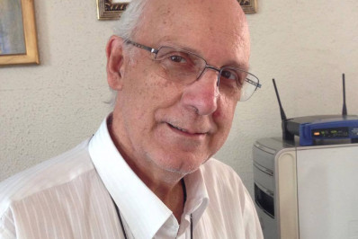 Aniversário de padre Júlio Lancelotti mobiliza Lula e aliados nas redes sociais