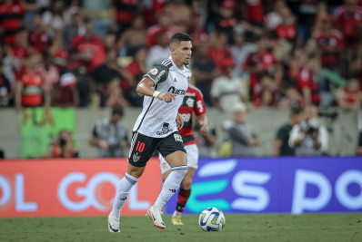 Paulinho revela desejo de retornar ao Vasco no futuro: 'Ficaria muito feliz'