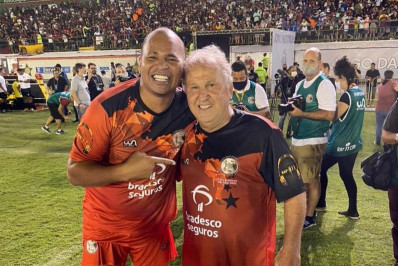 Aloísio Chulapa exalta Zico e celebra participação no Jogo das Estrelas: 'É como vencer o Mundial'