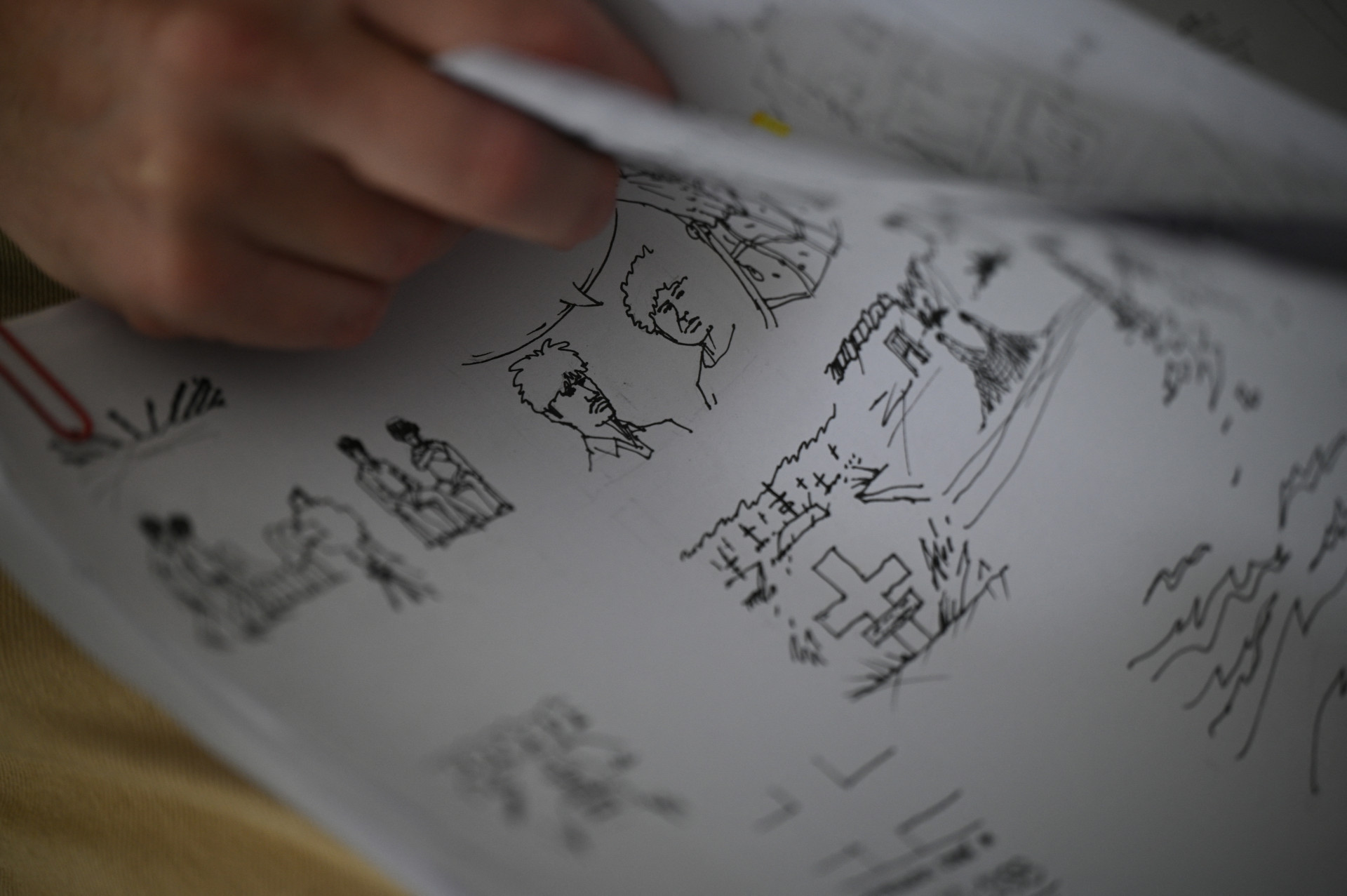 Ilustrações feitas por García París para falar sobre as violações de direitos humanos na Venezuela - Federico Parra/AFP