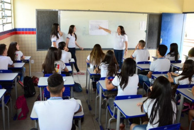 Governo autoriza integralização de cotas em fundo para custear incentivo a aluno no Ensino Médio