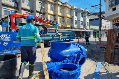 Reparos em rede de distribuição interrompe o fornecimento de água em 12 bairros de Belford Roxo