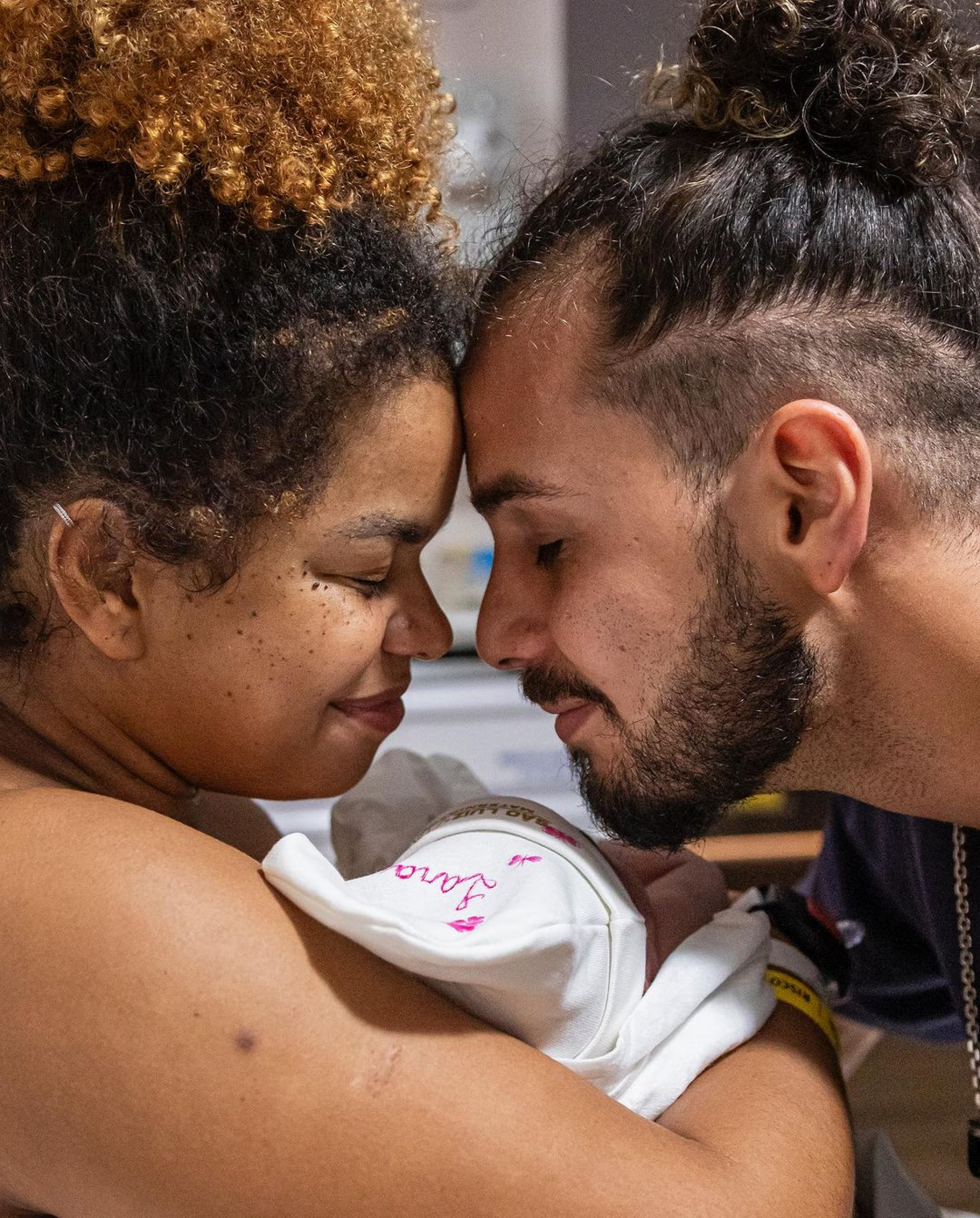 Jeniffer Nascimento relata parto e abre álbum de fotos do nascimento da filha - Reprodução / Instagram 