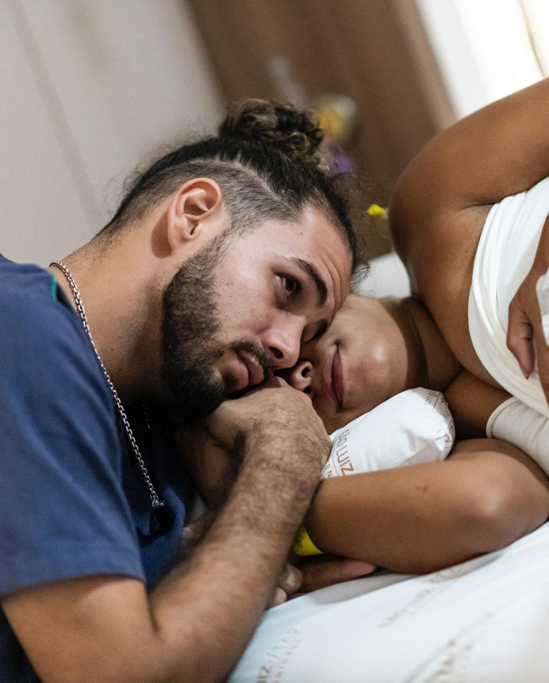 Jeniffer Nascimento relata parto e abre álbum de fotos do nascimento da filha - Reprodução / Instagram 