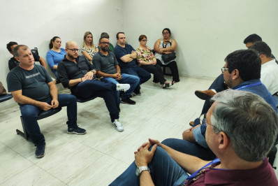 Prefeitura se reúne com os lojistas da Rodoviária do Bingen