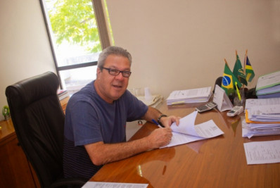 Vereadores de Cantagalo vão investigar Prefeito