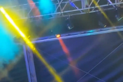 Ludmilla sobe ao palco para 50 mil pessoas em Angra