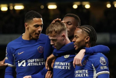 Chelsea vence Luton com dois gols de Palmer