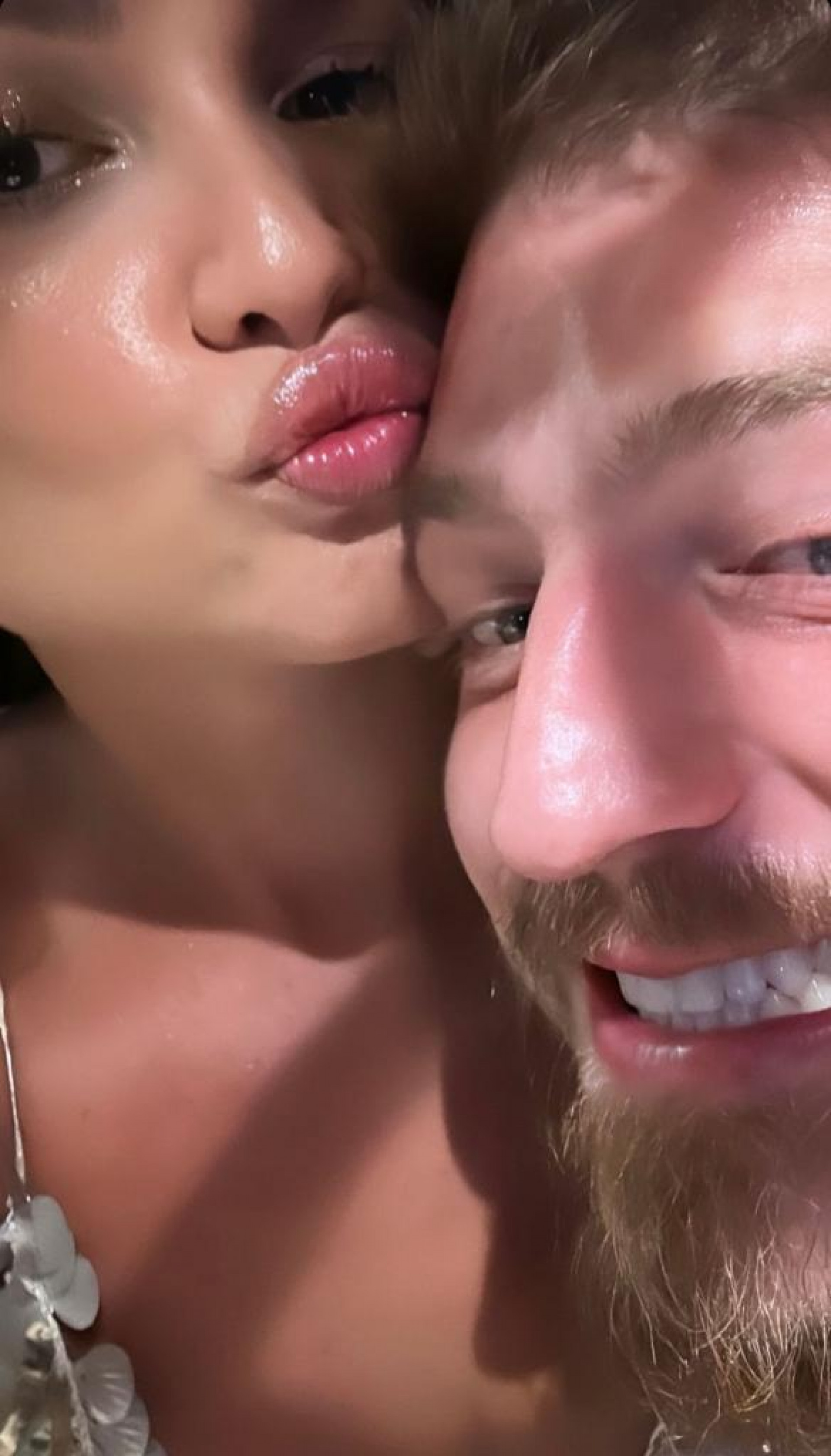 Juliette e o namorado em festa de fim de ano  - Reprodução / Instagram 