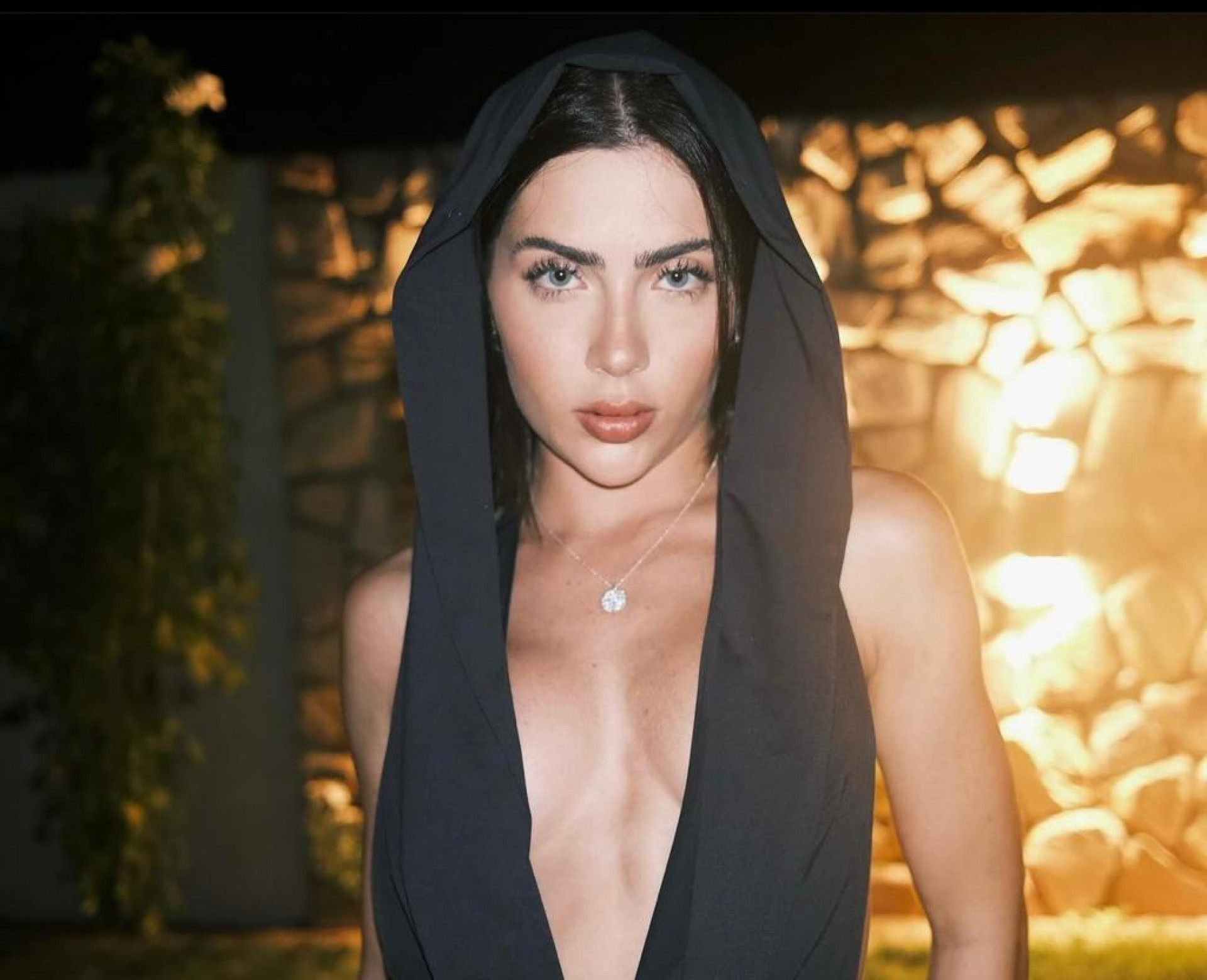 Mariana Goldfarb aposta em look preto ousado para evento em Pernambuco neste fim de ano   - Reprodução / Instagram 