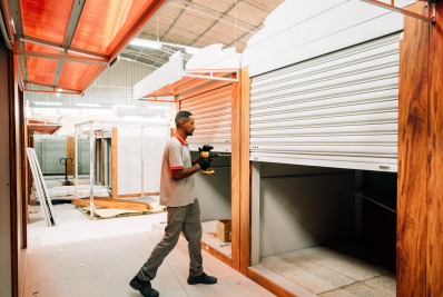 Prefeitura fiscaliza obras do Centro de Comércio Popular