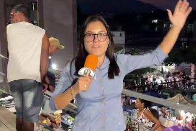 Jovem viraliza com entrevistas em Madureira: 'Quem é mais fiel? Neymar, Chico Moedas ou MC Cabelinho'