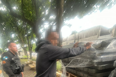 Traficante flagrado por câmeras vendendo maconha é preso em Guapimirim