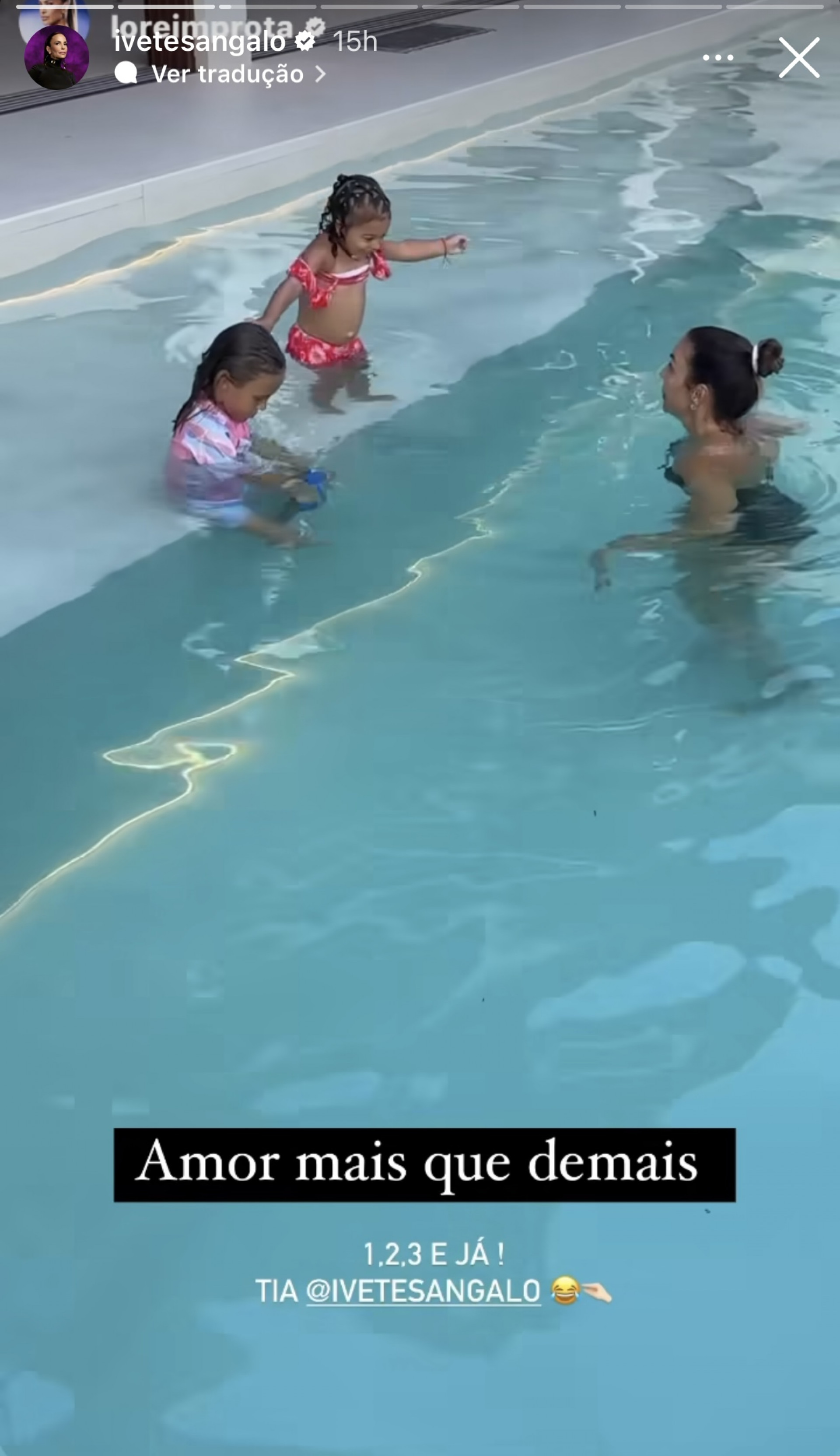 Ivete Sangalo curte dia de piscina ao lado das filhas de Léo Santana e Simone Mendes - Reprodução
