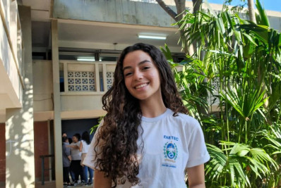Aluna da Faetec é selecionada entre nove mil para o programa Jovens Embaixadores