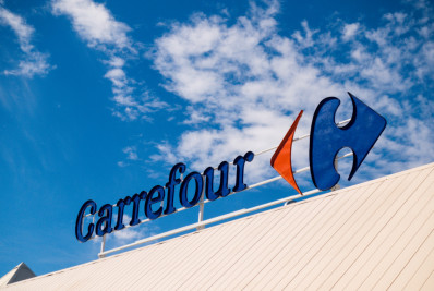 Carrefour tem lucro líquido de 1,64 bilhão de euros em 2023 e anuncia programa de recompra